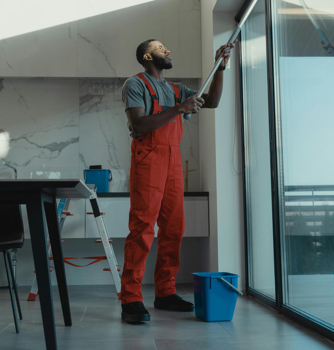 Commercial cleaning services in Calgary – offices, daycares, and retail spaces